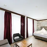 Haus Gabriel Hotell 4*