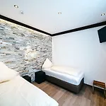 Haus Gabriel Отель Фюссен