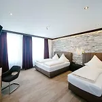 中央城旅馆 酒店